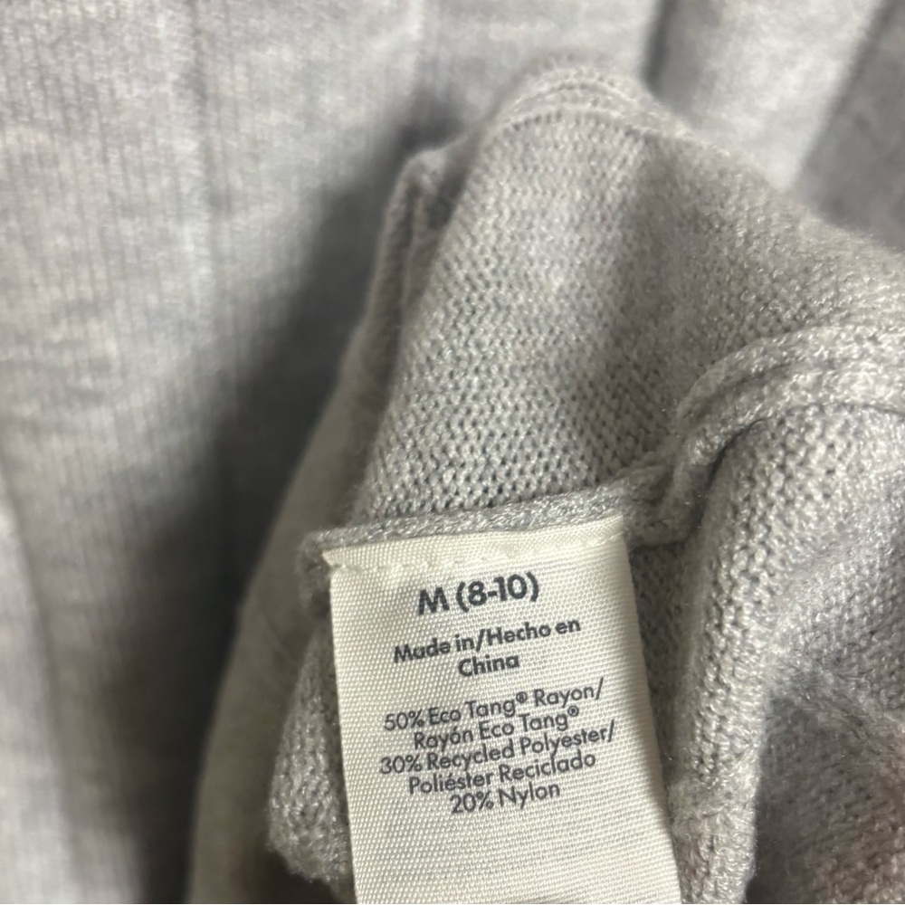 No Boundaries Gray Ribbed Top Size Medium - Picture 6 of 7